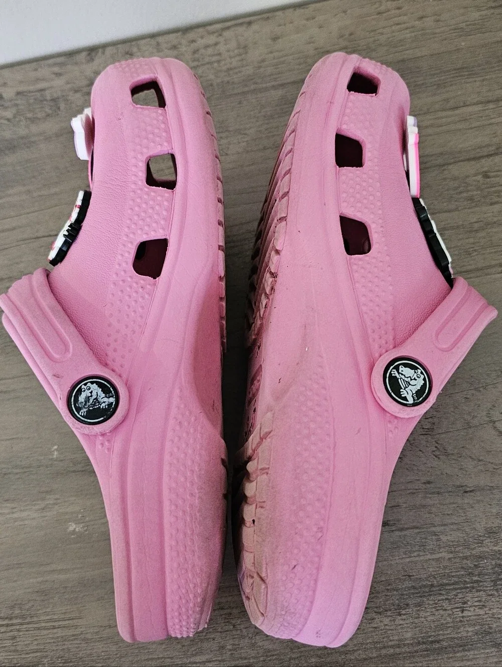 CROCS Kids Pink Clog Sandals Charms Toddler Girl C 13 Hello Kitty My Melody
